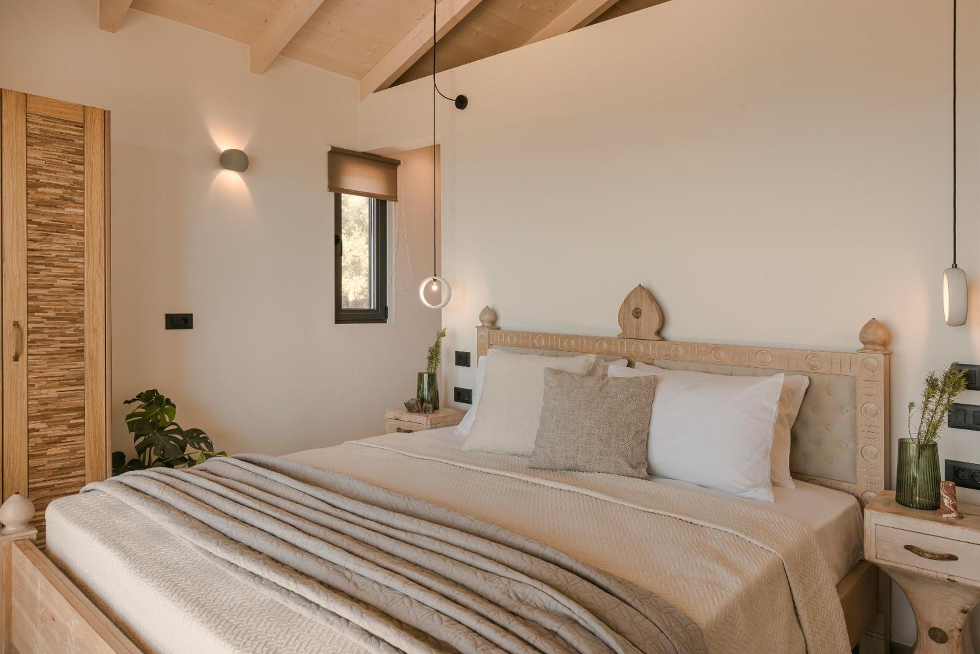 Hilaritas Luxury Suites Sea View, Private Pool & Jacuzzi Paradise Ratzaklíon Exterior foto