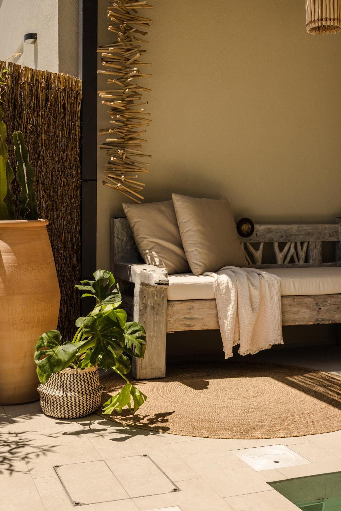Hilaritas Luxury Suites Sea View, Private Pool & Jacuzzi Paradise Ratzaklíon Exterior foto